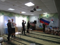 гр. "Божья коровка" и гр. "Золотая рыбка"